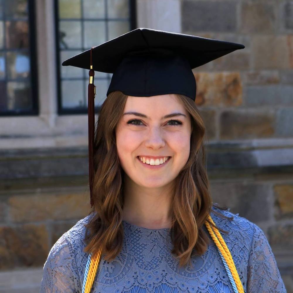 Meet your Posher, Alicia